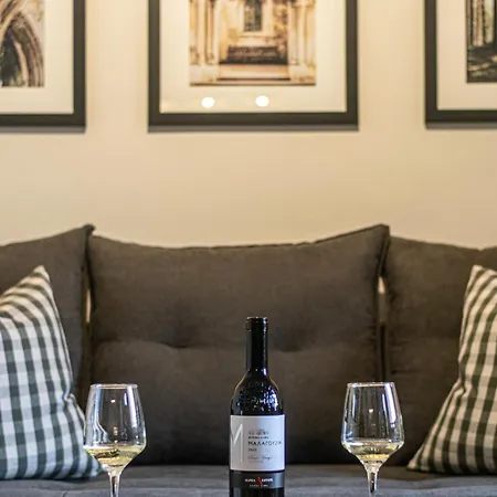 Alba Spacious Maisonette