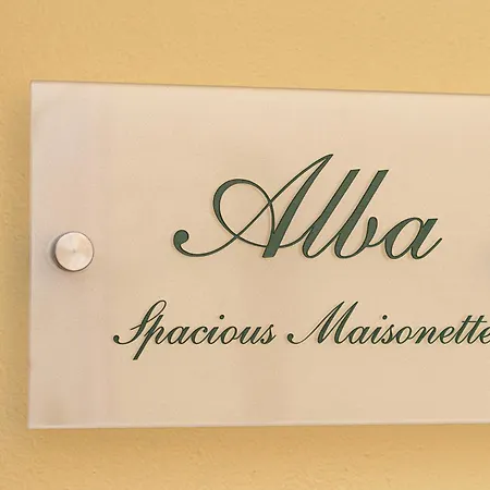 펜션 Alba Spacious Maisonette