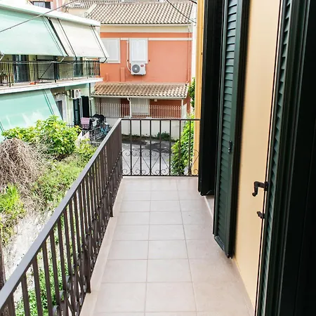 Alba Spacious Maisonette Hébergement de vacances