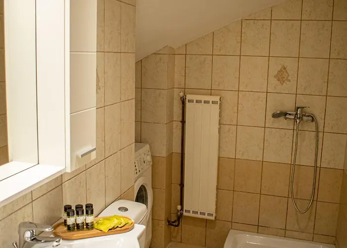 Dom wakacyjny Alba Spacious Maisonette *