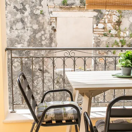 Alba Spacious Maisonette