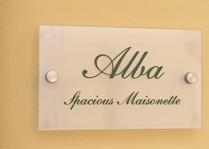 Ferienhaus Alba Spacious Maisonette